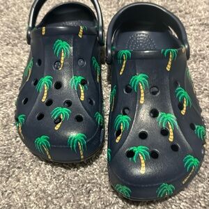 NWT Crocs
